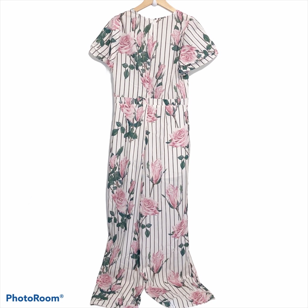 Fashion Nova Floral print jumpsuit Large - Picture 4 of 16